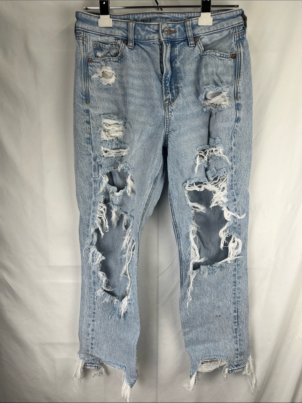 American Eagle - Women’s Jeans - Mom Jeans - Size 4 - Distressed - Light Blue